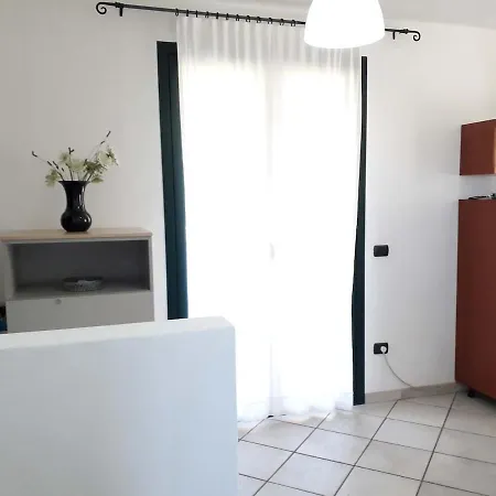 La Casa Gialla Semesterbostad *