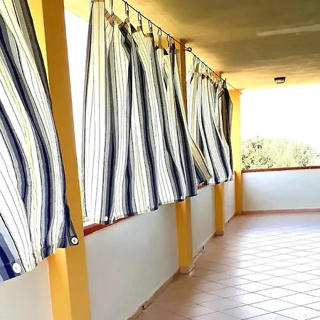 La Casa Gialla Альгеро
